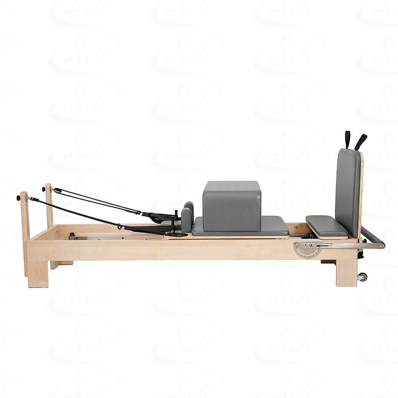 Hot Sale Yoga Training Pilates Equipment Maple Wood Pilates Reformer Bed